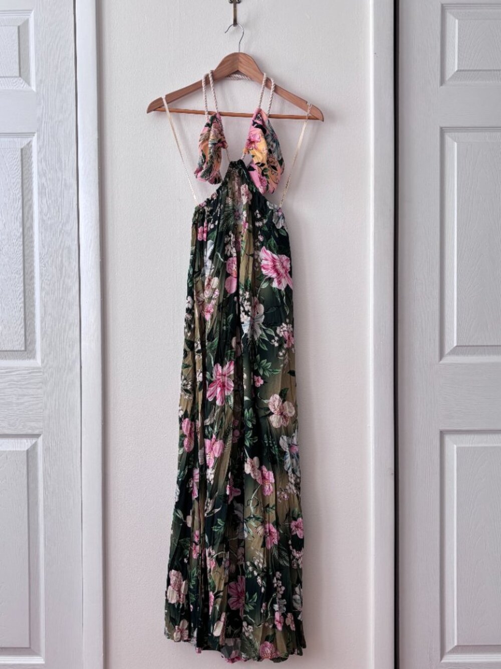 Agua Bendita Daphne Sally Cut-Out Maxi Dress - Picture 5 of 10